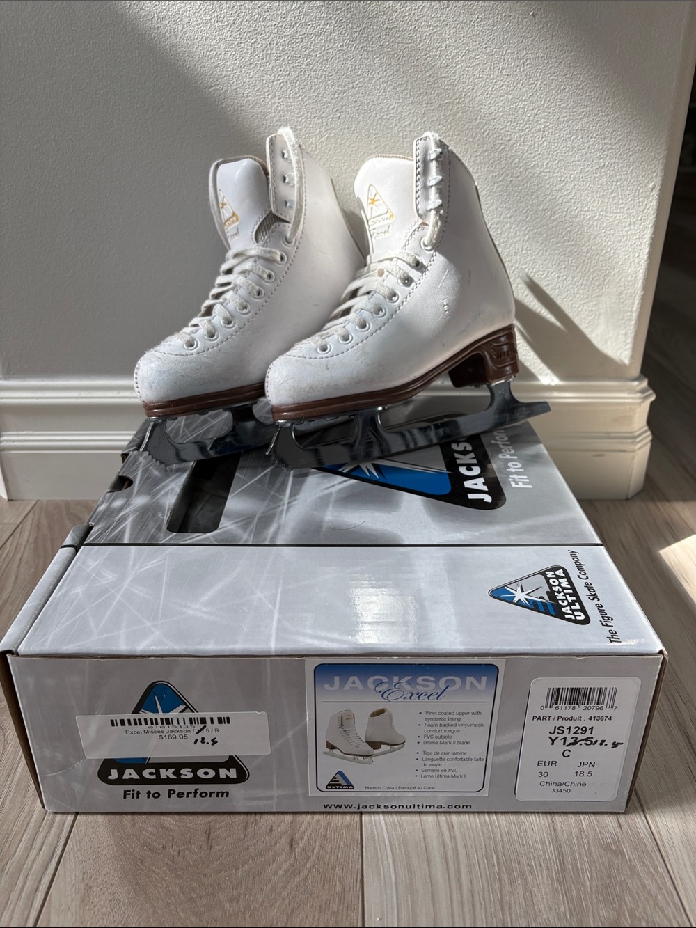 Jackson excel figure skates (size 12.5)